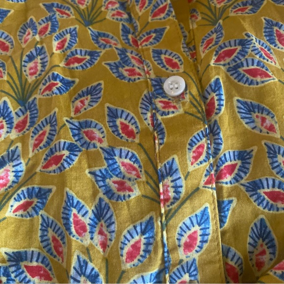 J McLaughlin Top Womens Sz XS Gold Yellow Leaf Floral Button Front Cotton - Picture 3 of 7